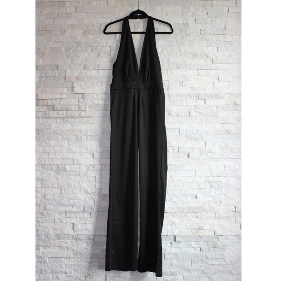 Gorgeous Deep V-Neck Black Halter Pantsuit Jumper - Picture 3 of 8